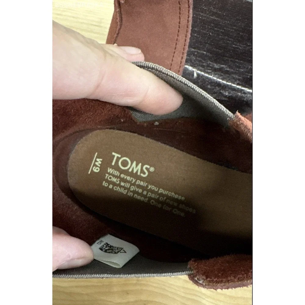 Toms burgendy ankle